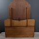 Commode-coiffeuse en ronce de noyer, Angleterre – 1920