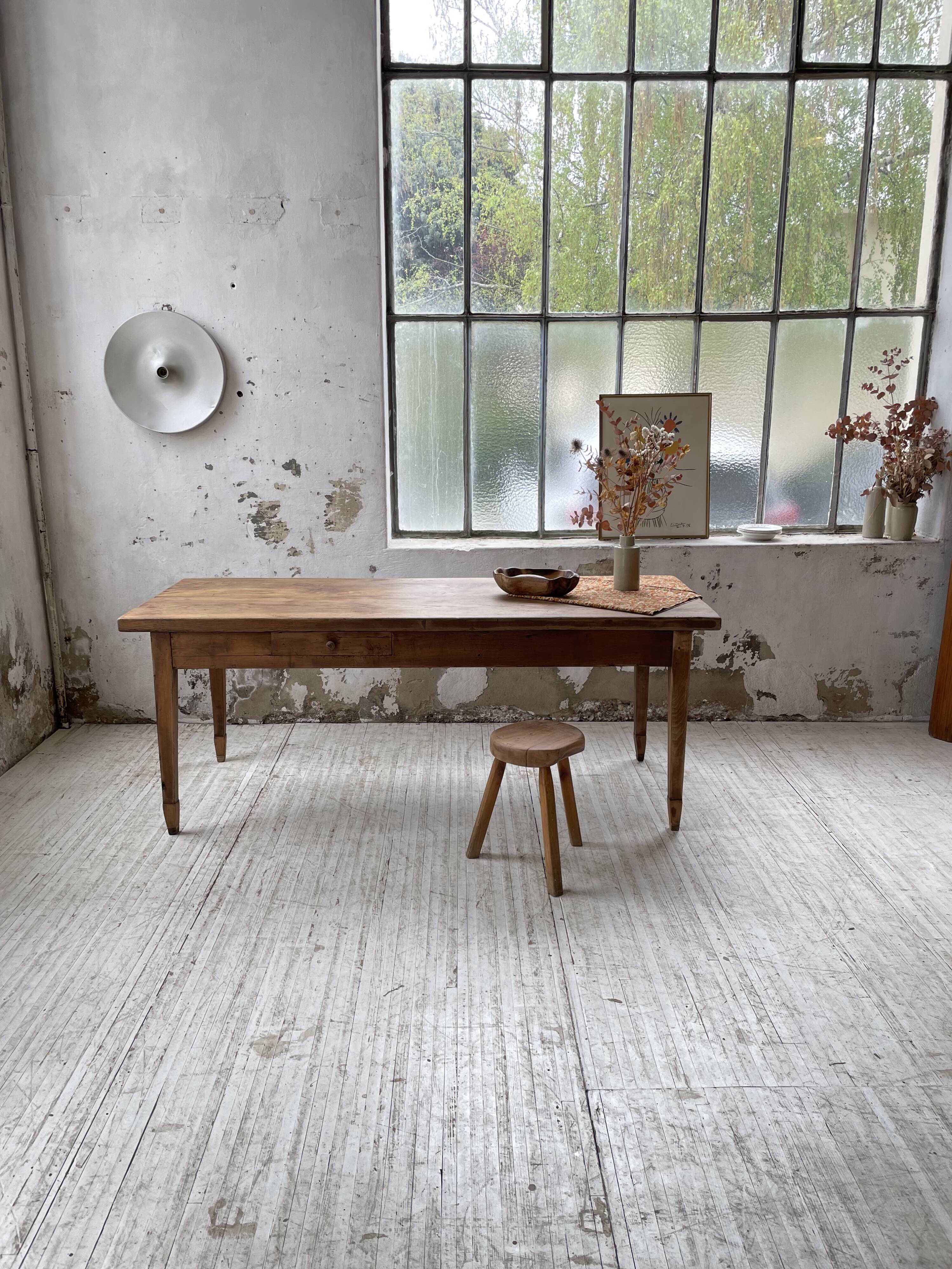 Farmhouse table in oak and walnut 2m