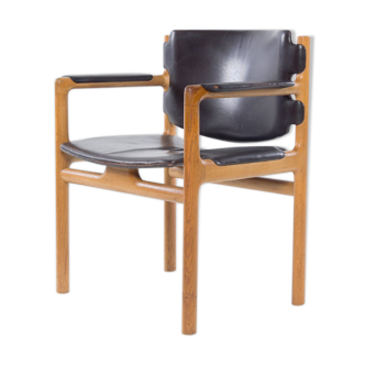 Office chair. Oak and black leather. Anonymous, Germany or Denmark circa 1960
