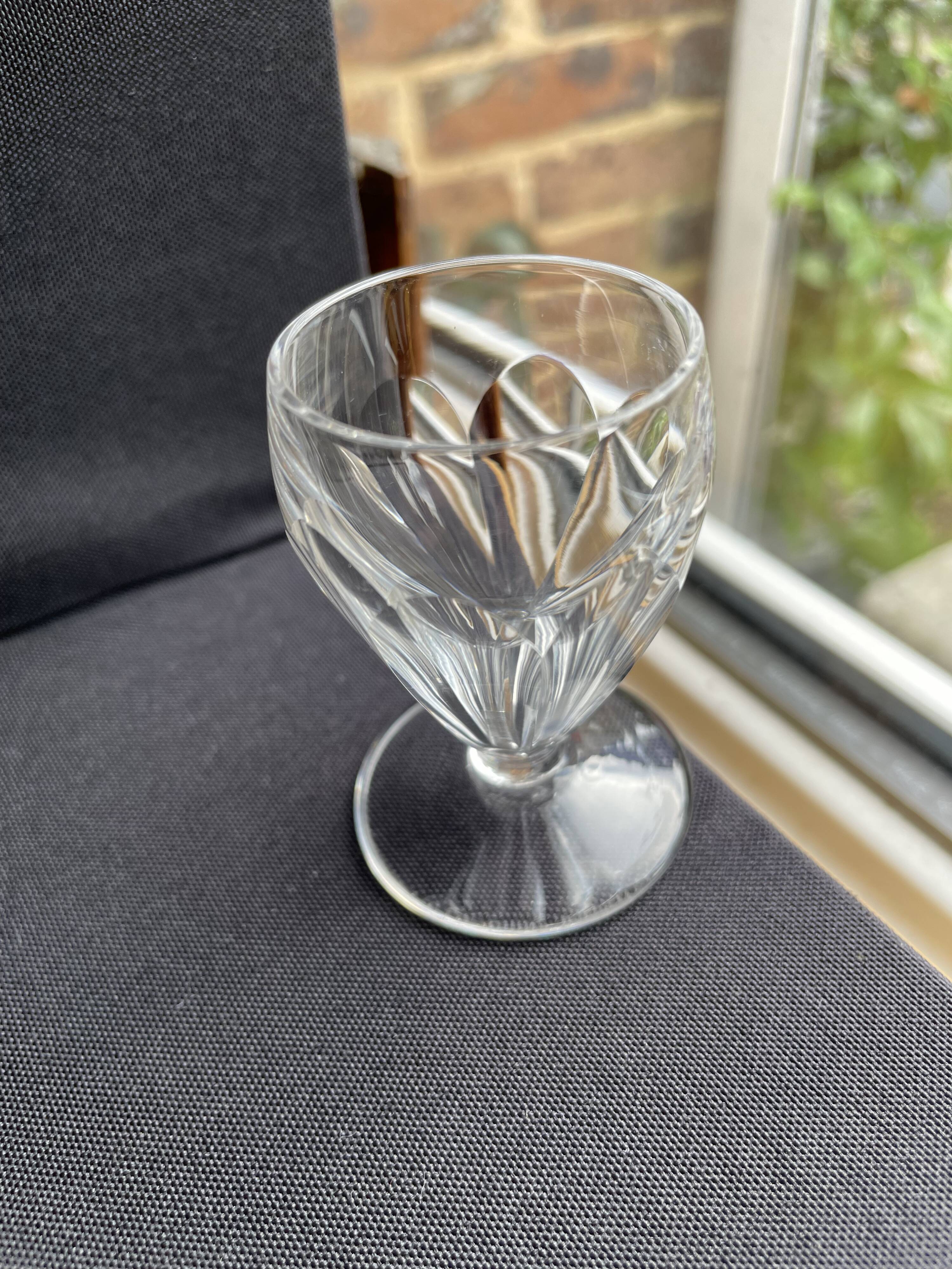 8 Saint Louis Béarn liqueur glasses