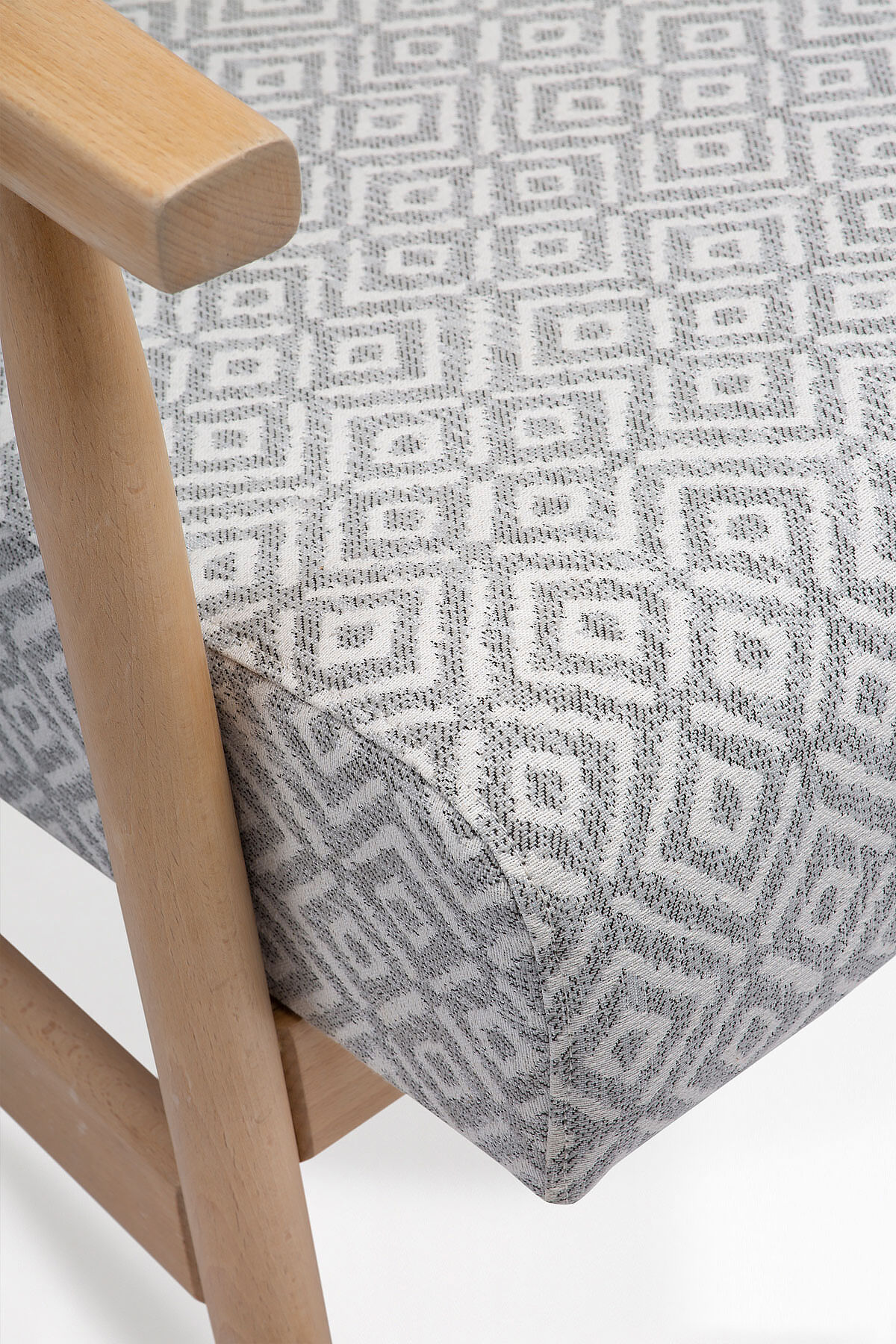 Pair of B-7727 armchairs from the 1970s.