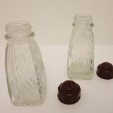 Glass and bakelite art deco salières