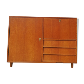Vintage buffet