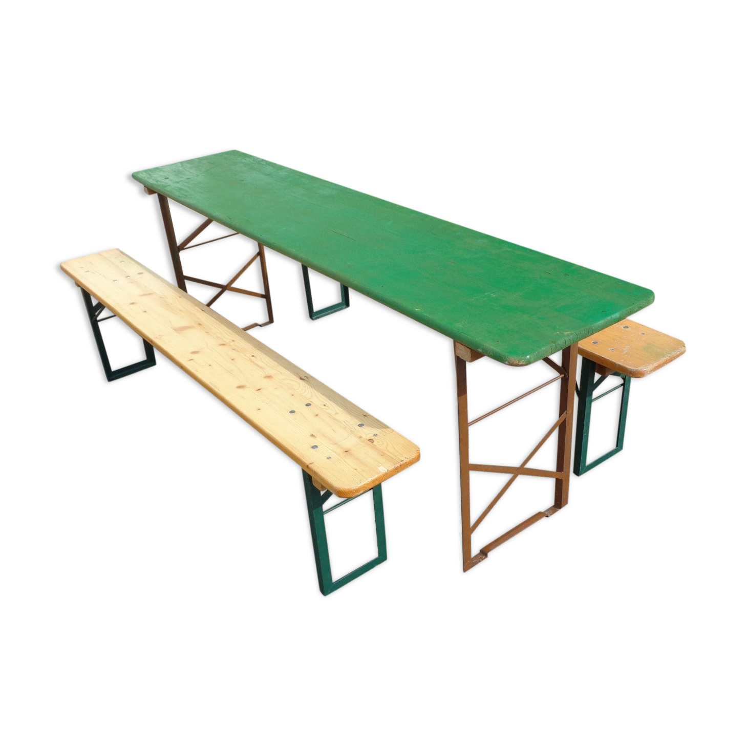 Table set and folding benches