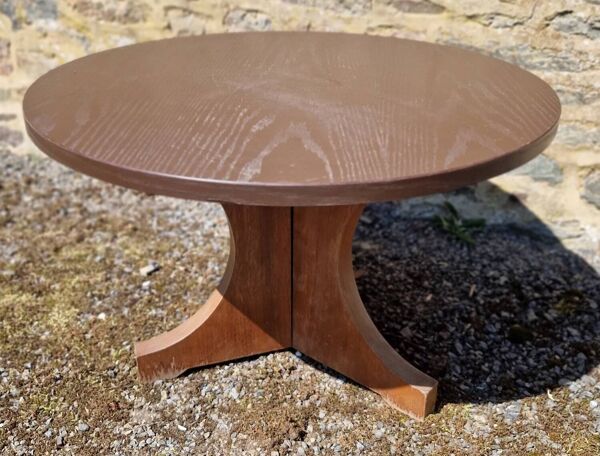 Table basse ronde tripode