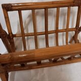 Porte revues en rotin vintage