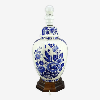 Bedside lamp in Delft earthenware