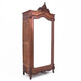 Armoire ancienne, France, vers 1870.
