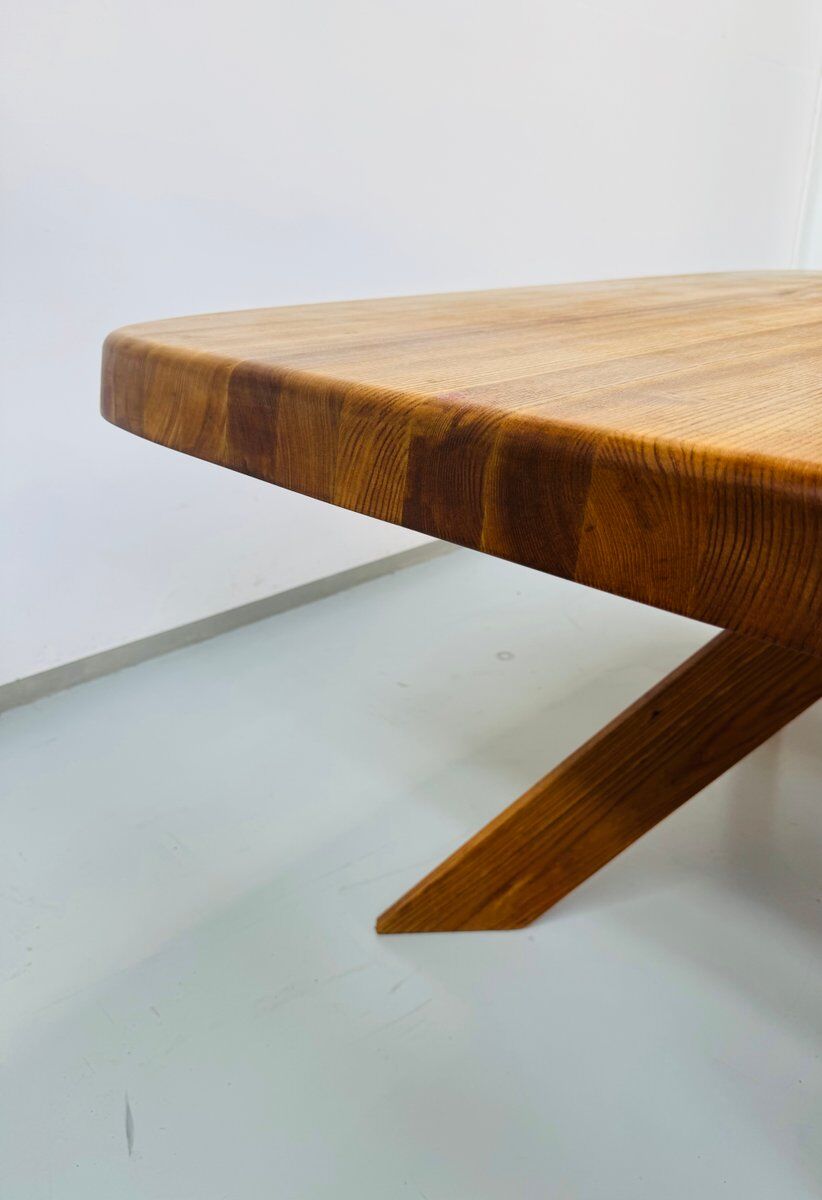 French early edition Aban T35C table in elm attributed to Pierre Chapo, 1970s
