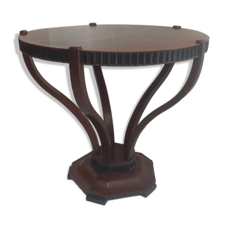 Round table Art Deco mahogany veneer on a tulip-shaped base