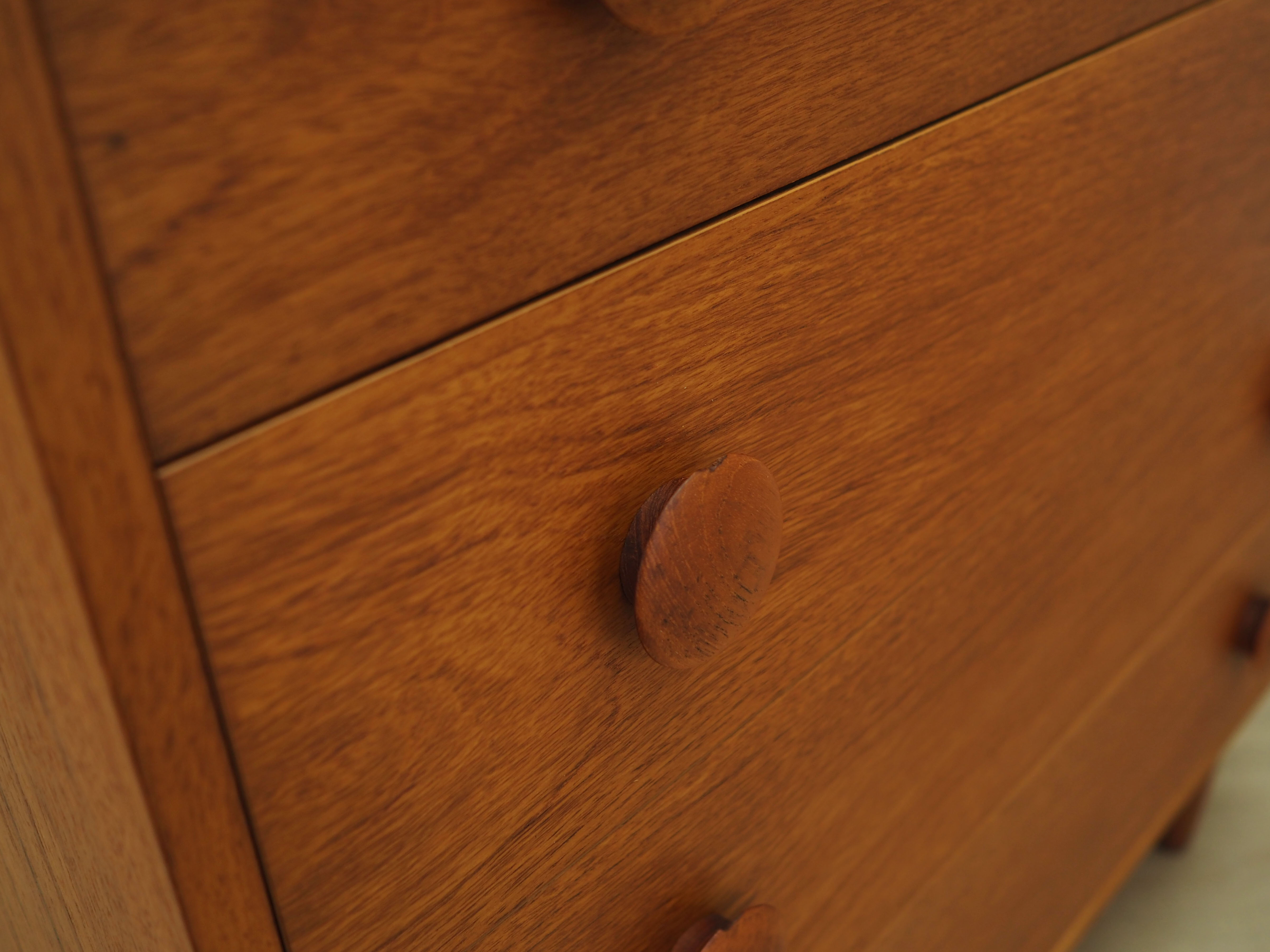 Commode en teck, design danois, années 1960, production Danemark