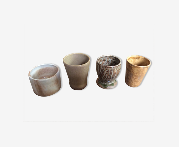 Set of 4 stoneware cups