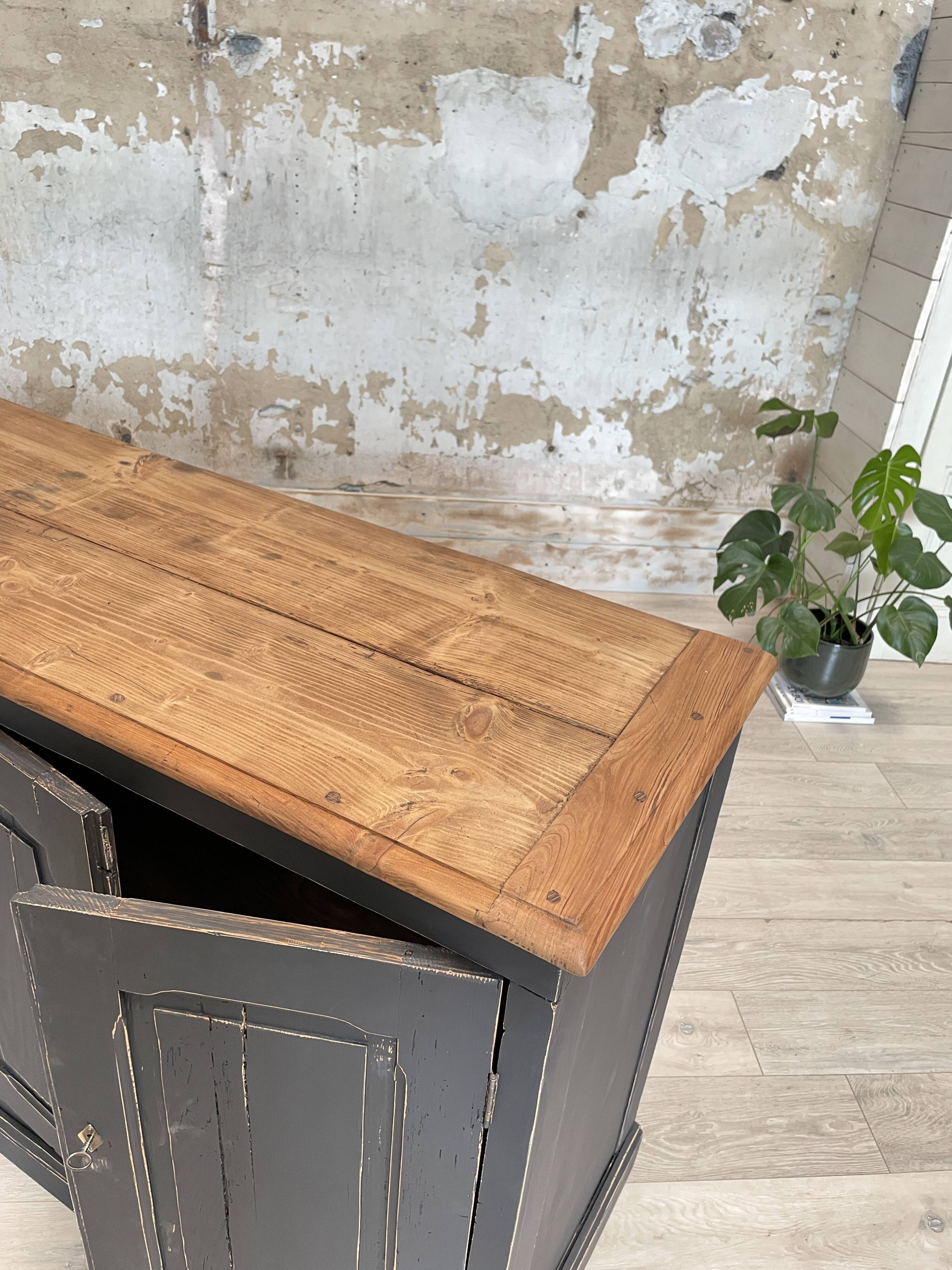 Craft furniture in patinated fir, circa 1950.