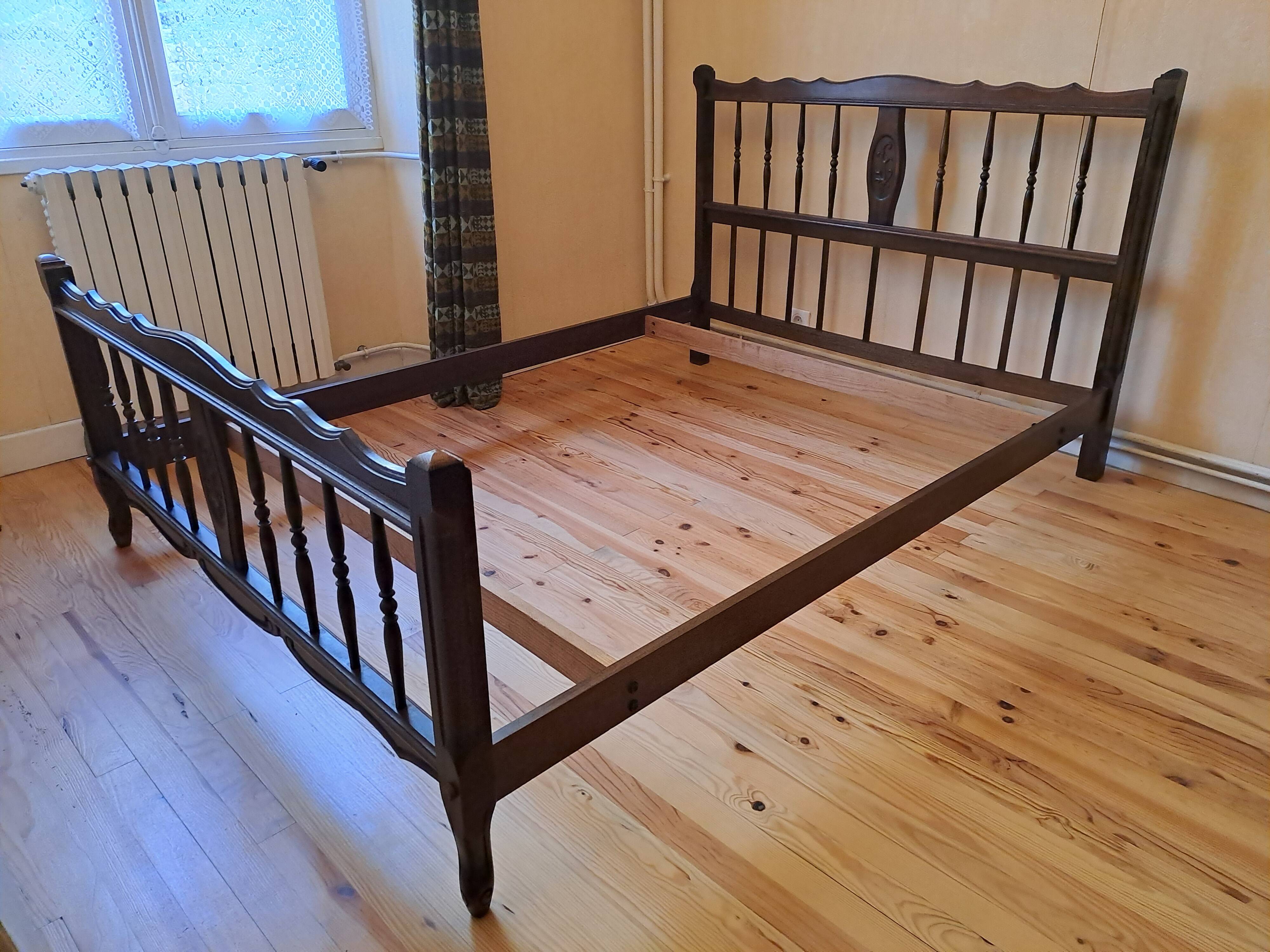 Solid wood Provençal bed 140 x 190