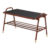 Jacques Adnet table basse cuir rouge piqué sellier et laiton 1950