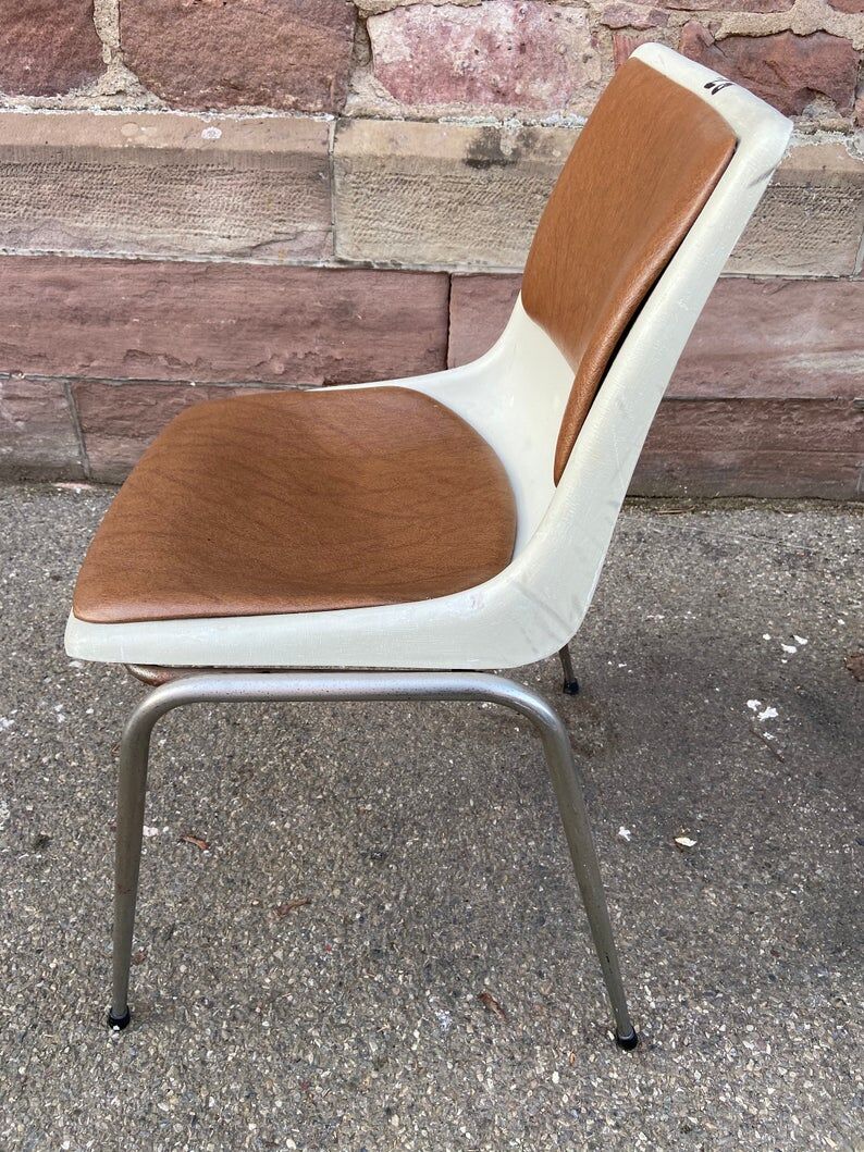 Suite of 4 chairs design showroom Allibert 1970