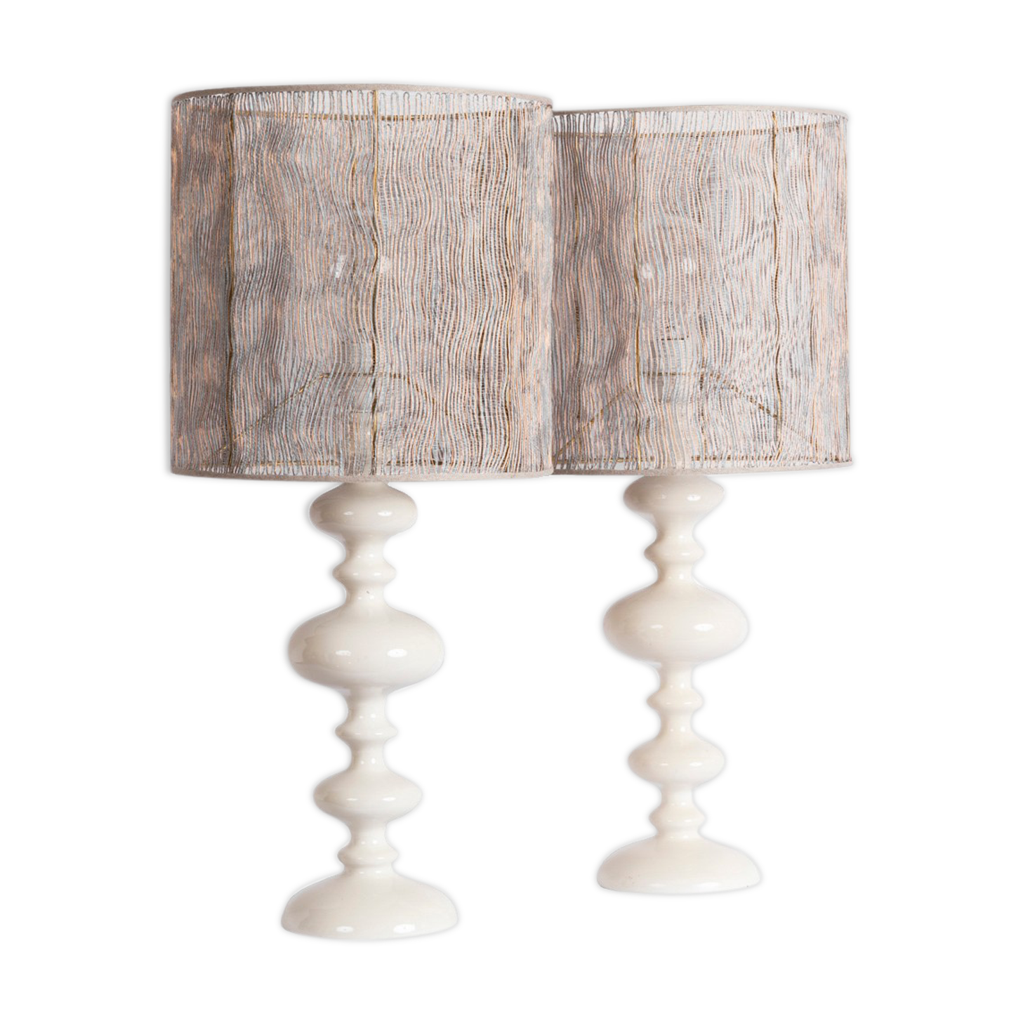 Pair of white lacquered turned wooden lamps, 1960