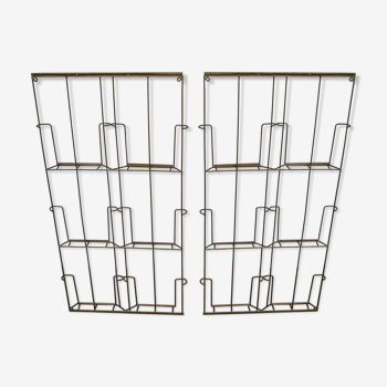 Pair of metal wall displays for magazines or discs