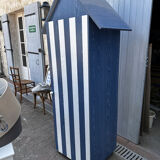 Armoire type cabine