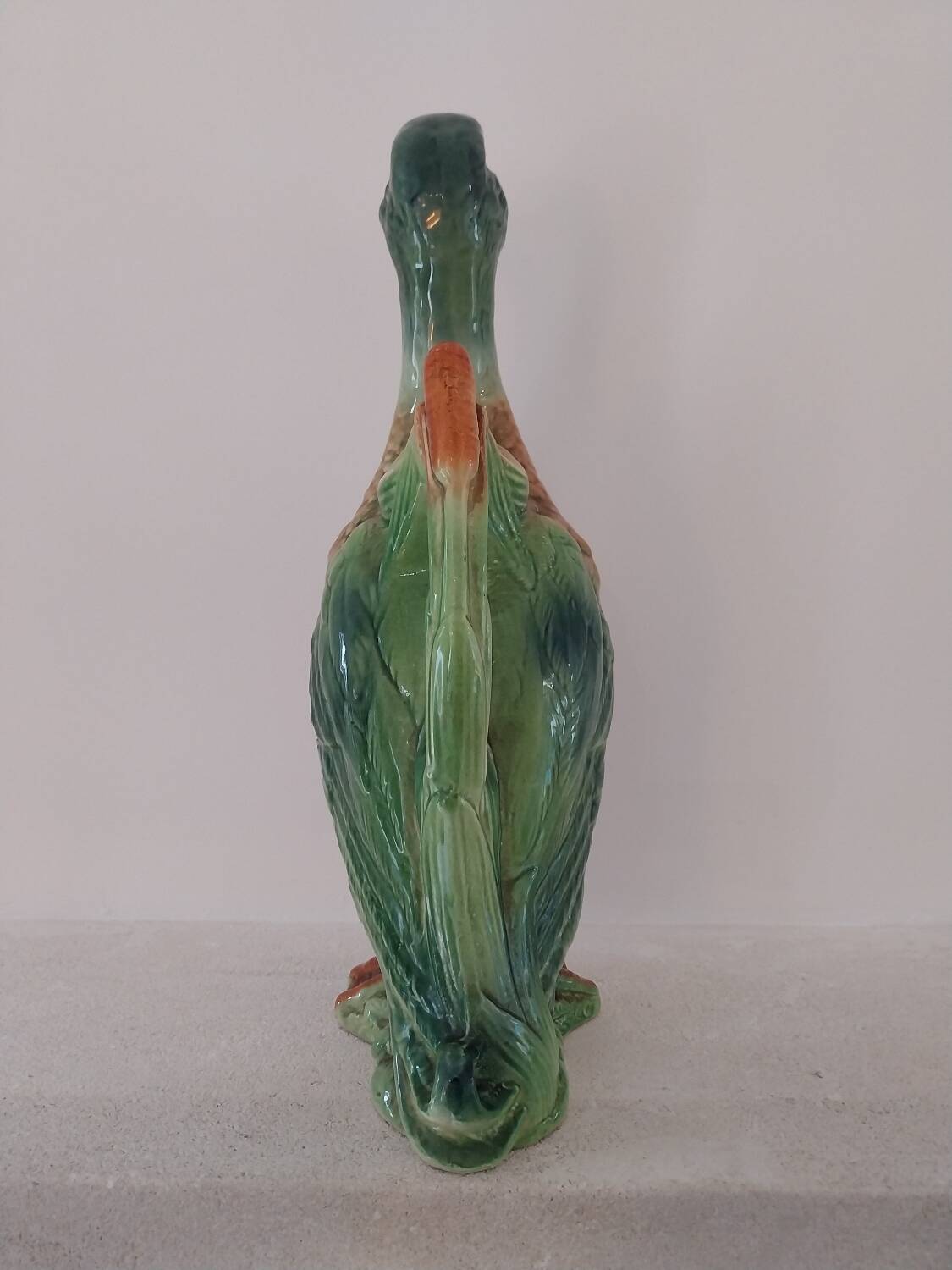 Water jug in slipware from the 1960s. Decorated with a coloured duck. Unmarked.