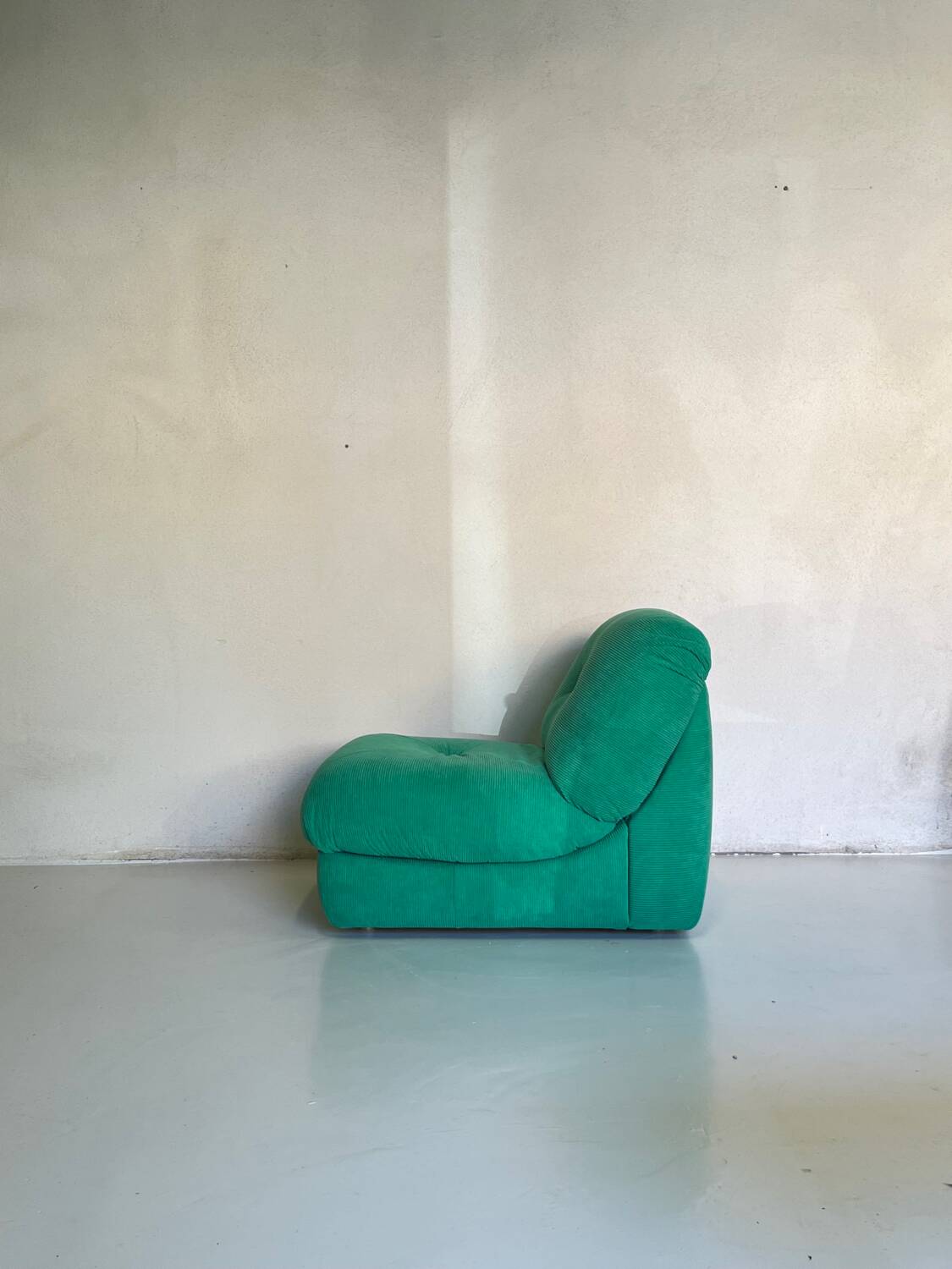 70s velvet armchair Roche Bobois