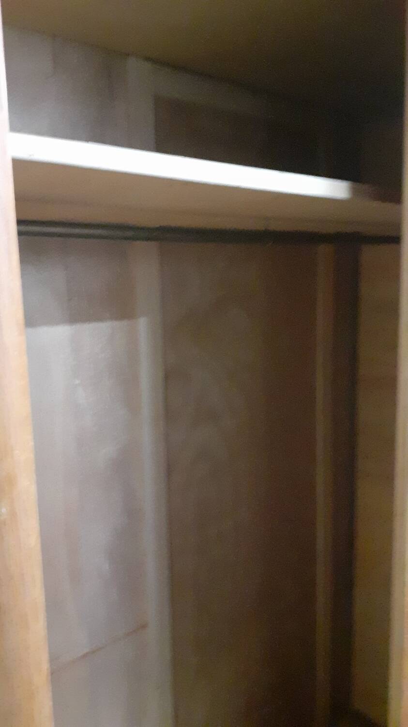 Compass feet cabinet