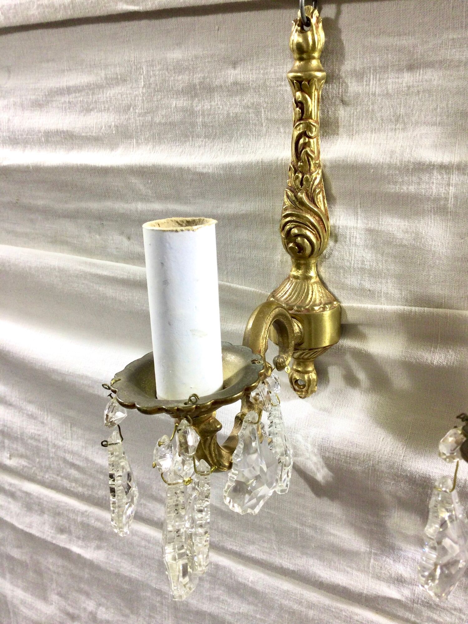 Pair of 1-light bronze sconces and Louis XV style stamps