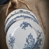 Set 4 blue mismatched plates