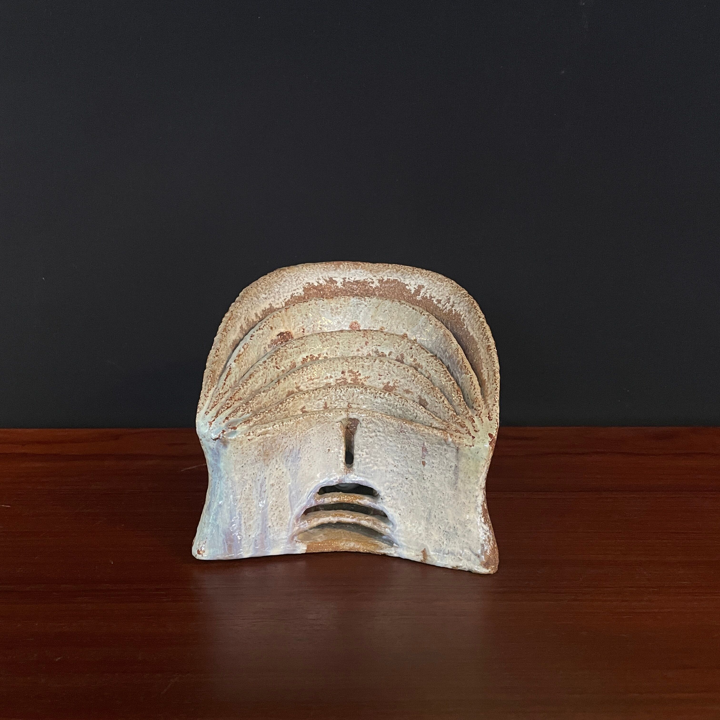 Decorative ceramic lamp