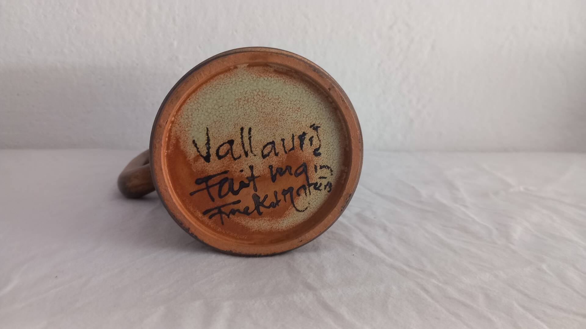 Pichet, vintage stoneware vase from Vallauris – Fonck & Matéo, thistle decoration from the 1970s.