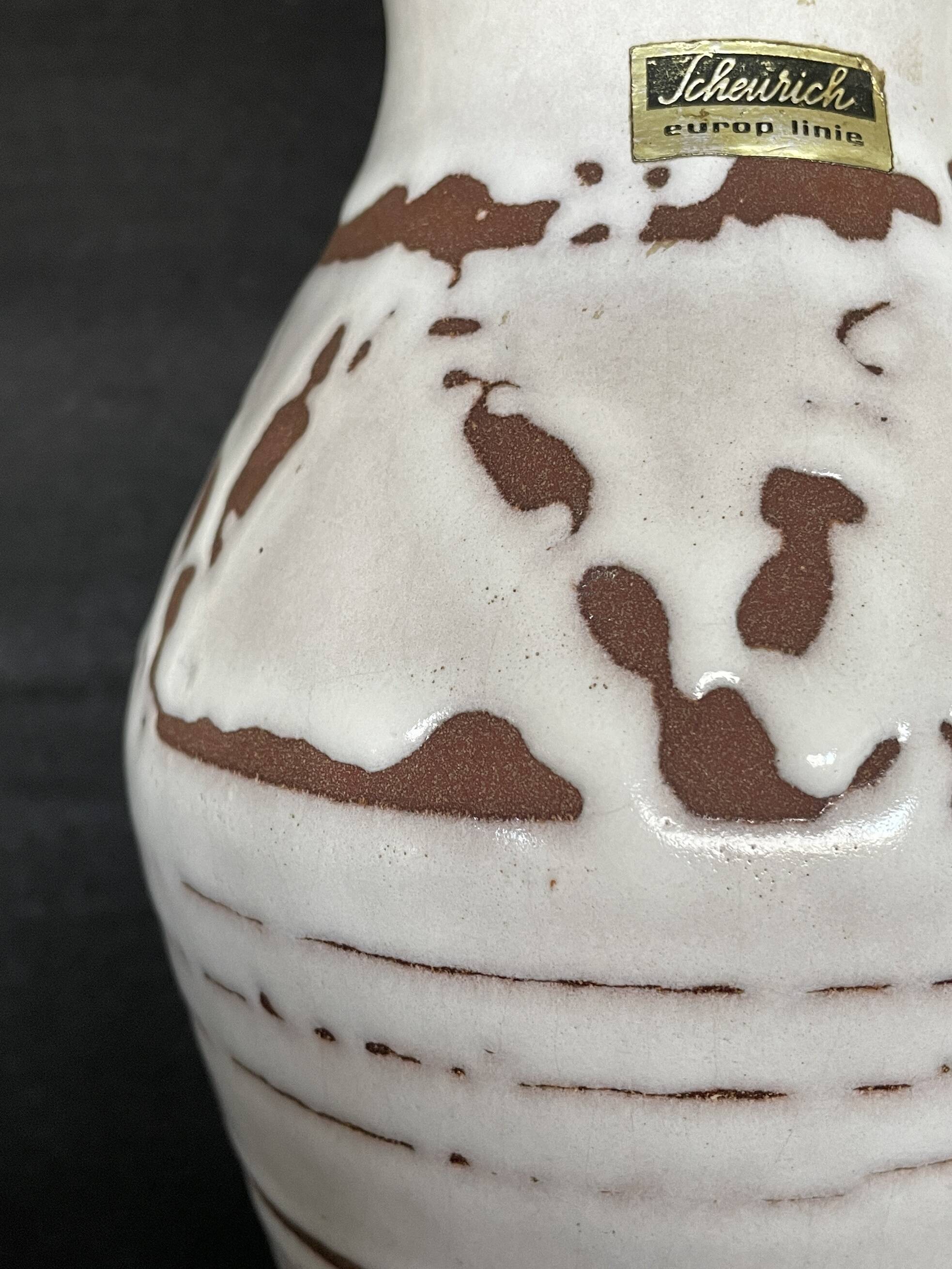 Vintage ceramic vase Scheurich europ linie 523 21