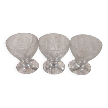 Lot 3 Vintage Glass Liqueur Glasses with Floral Engravings and Stem