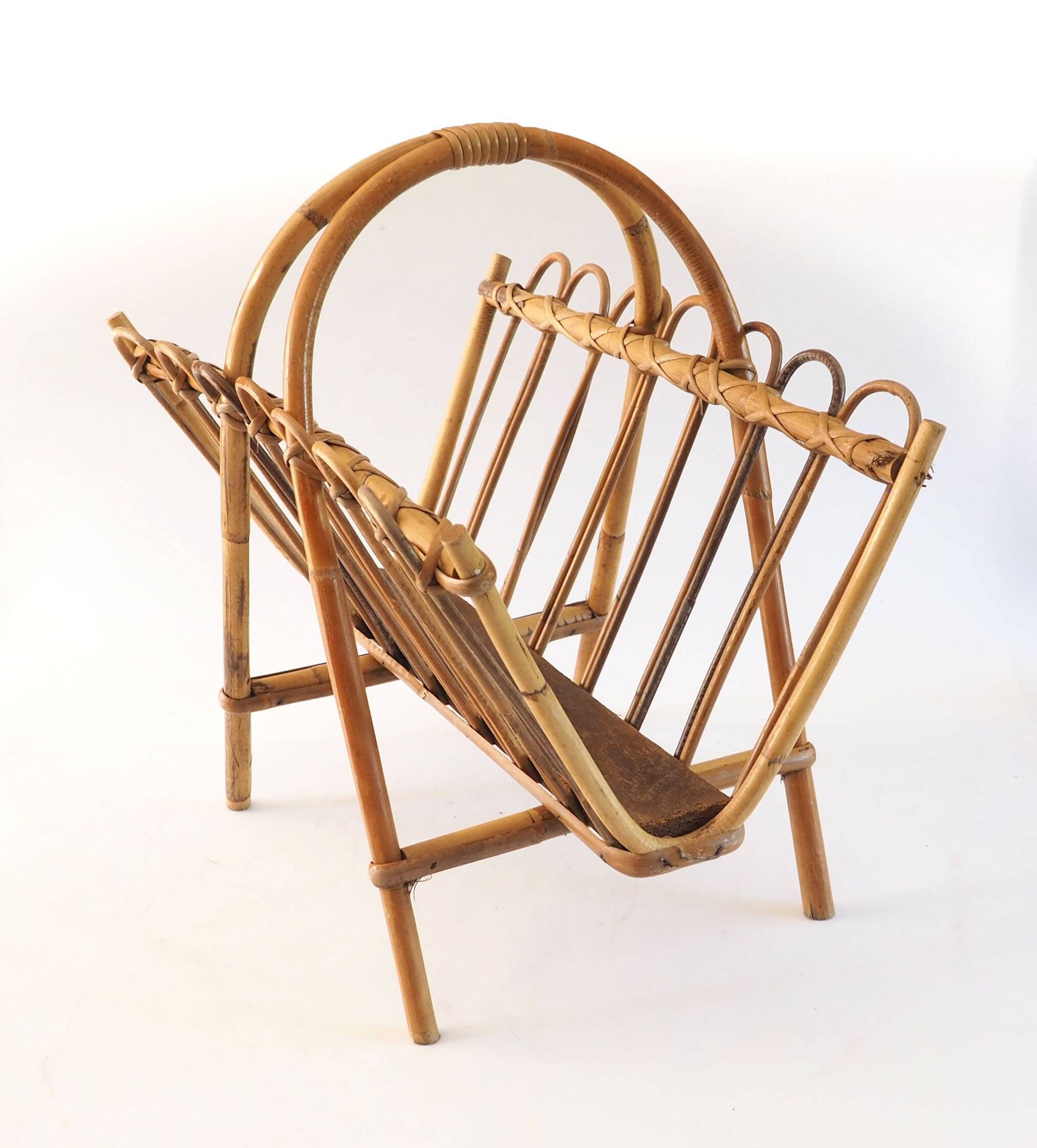 Rattan magazine rack