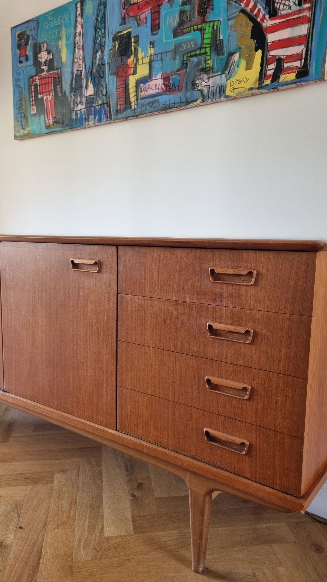 Scandinavian enfilade LB