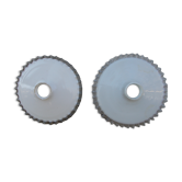 2 abat jours anciens opaline blanche plissés