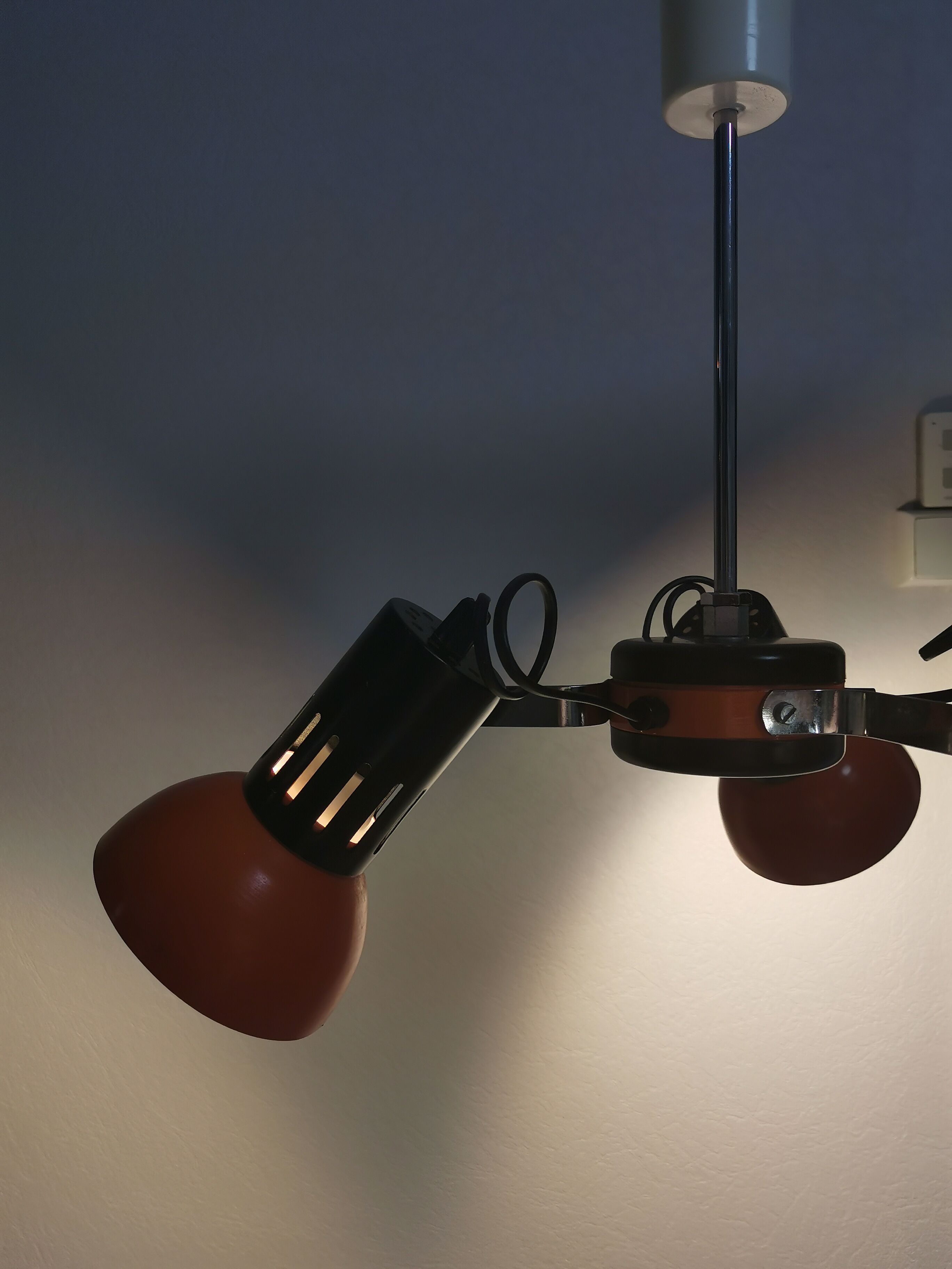 Hanging lamp 3 orientable spots, Aluminor France, 1970