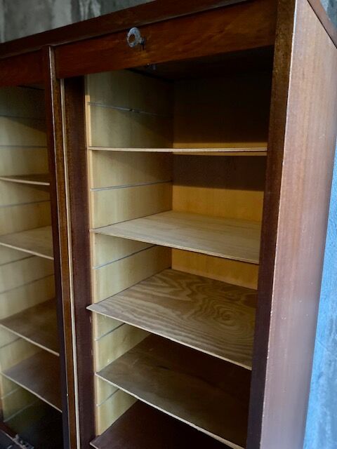 Double curtain filing cabinet