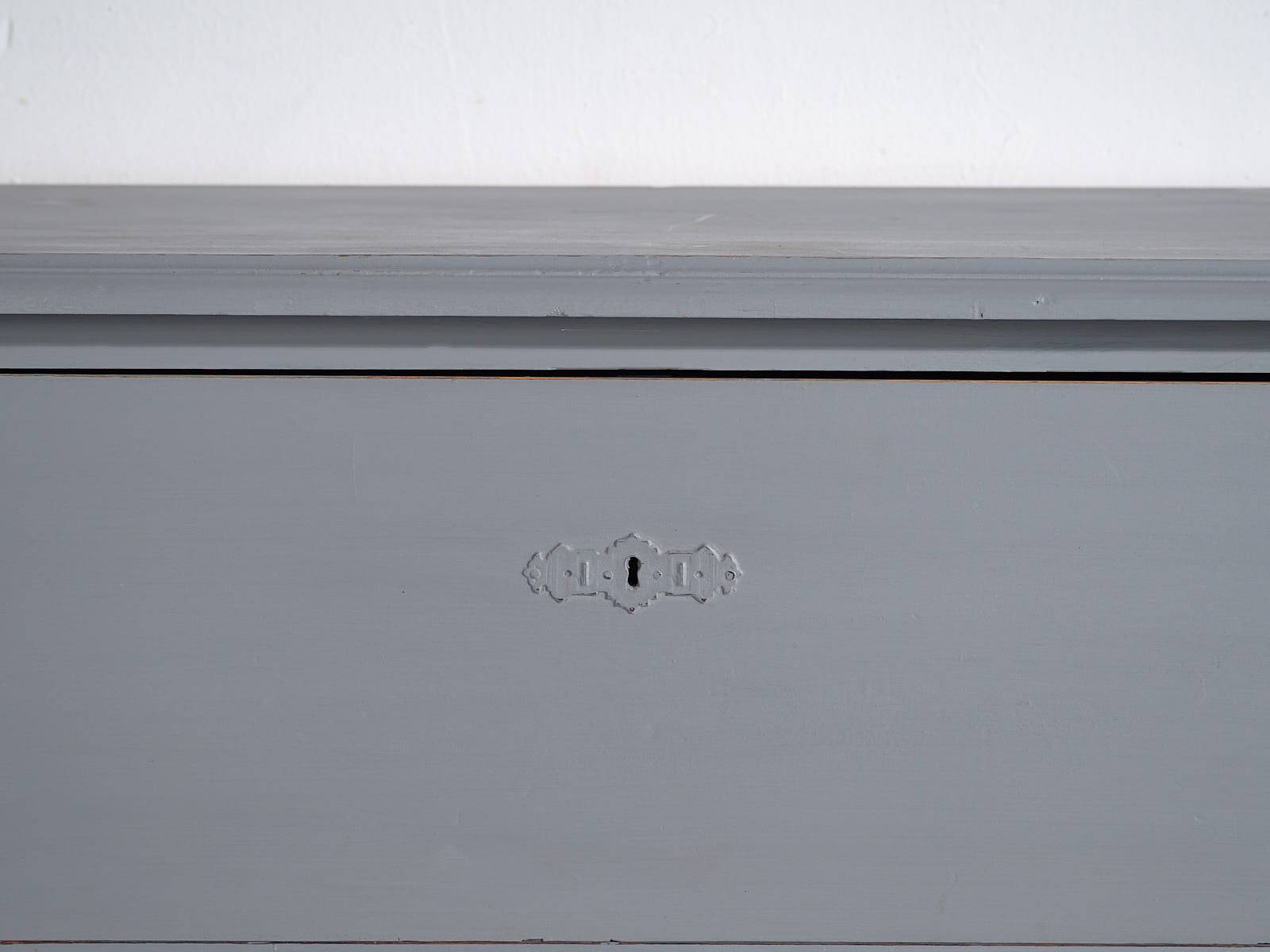 Antique silver-grey chest of drawers (c.1900) #18