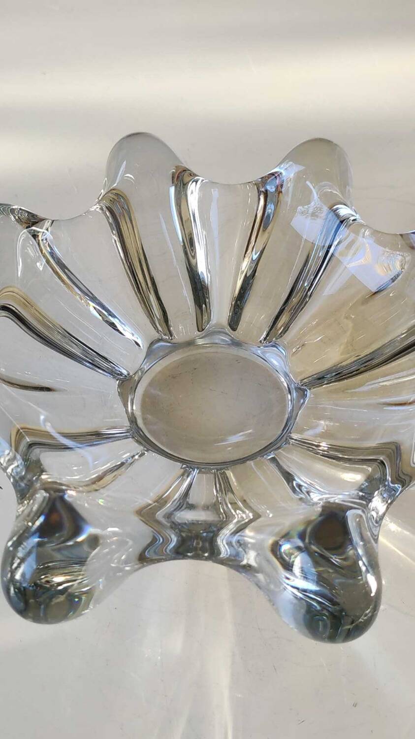 Large pocket organic floral shape/Corolla/Starry. Art Vannes France unsigned. Crystal.