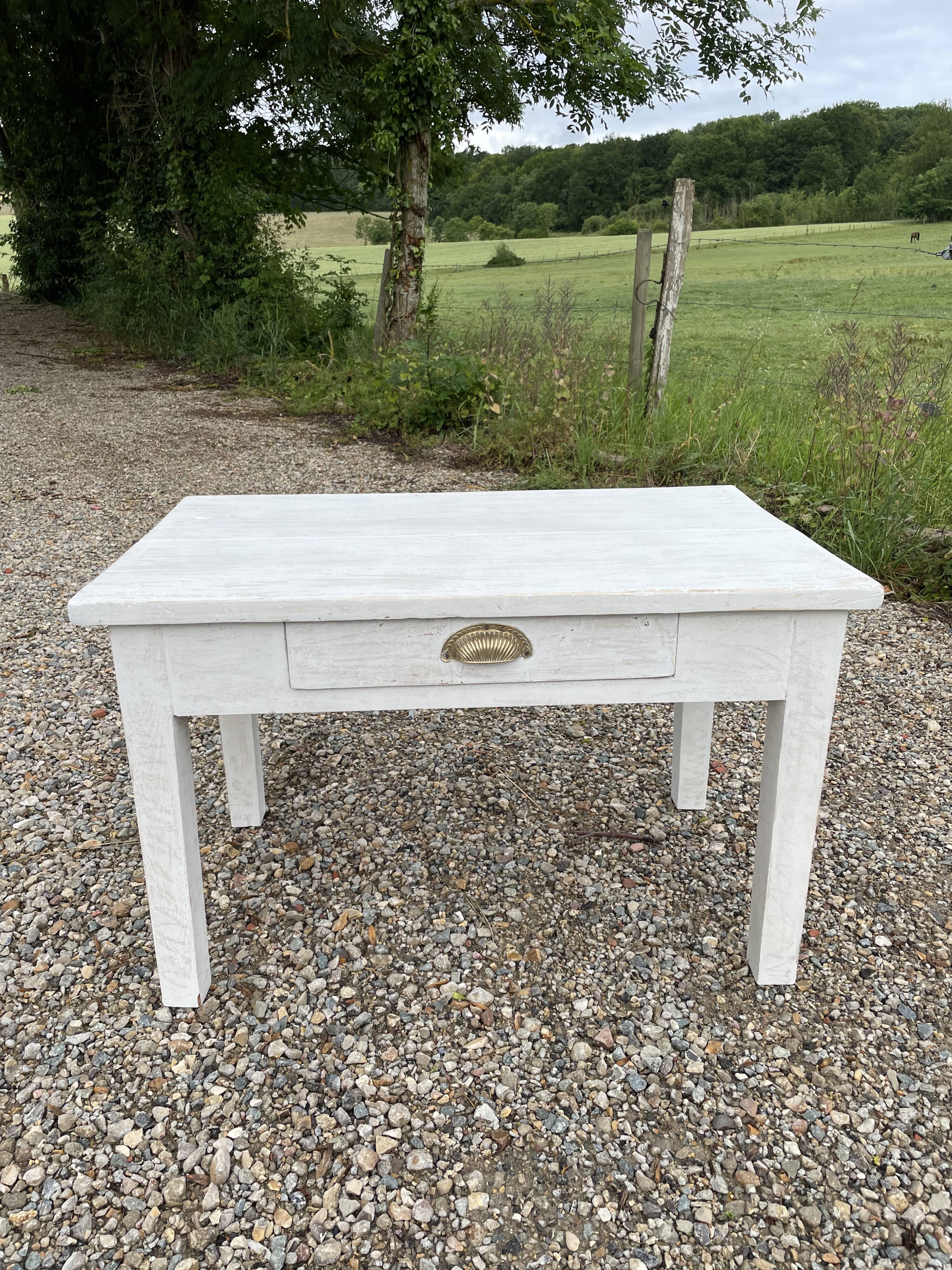 Shabby coffee table
