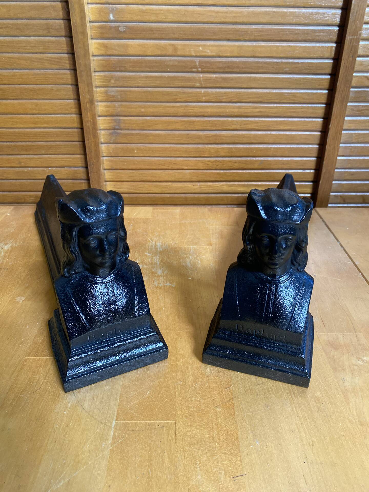 Pair of fireplace chenets raphaël man's head black cast iron vintage #e236