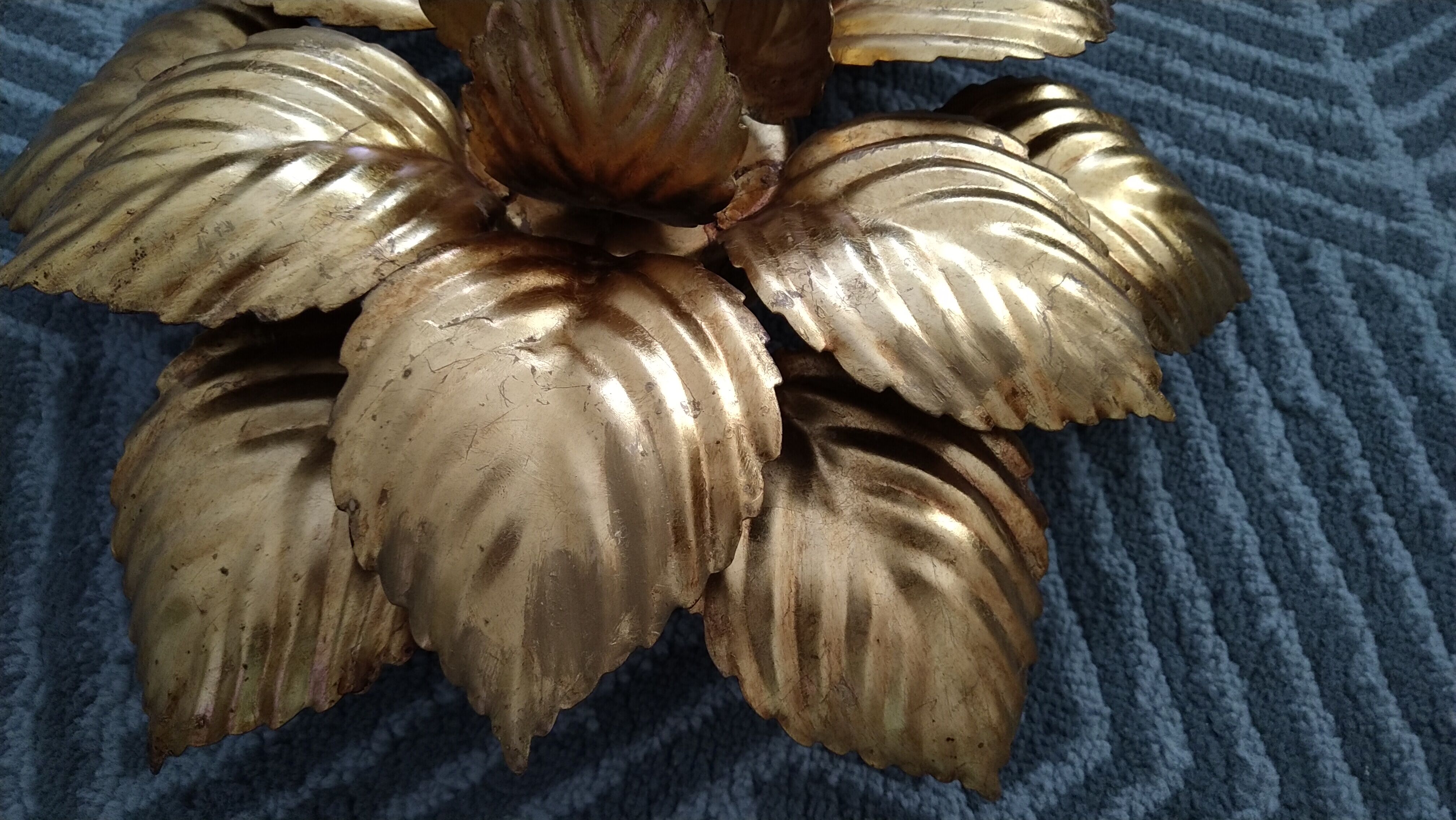 Vintage flower sconce
