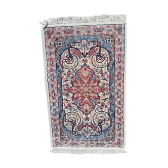 Tapis iranien soie et coton fait main 76x131cm