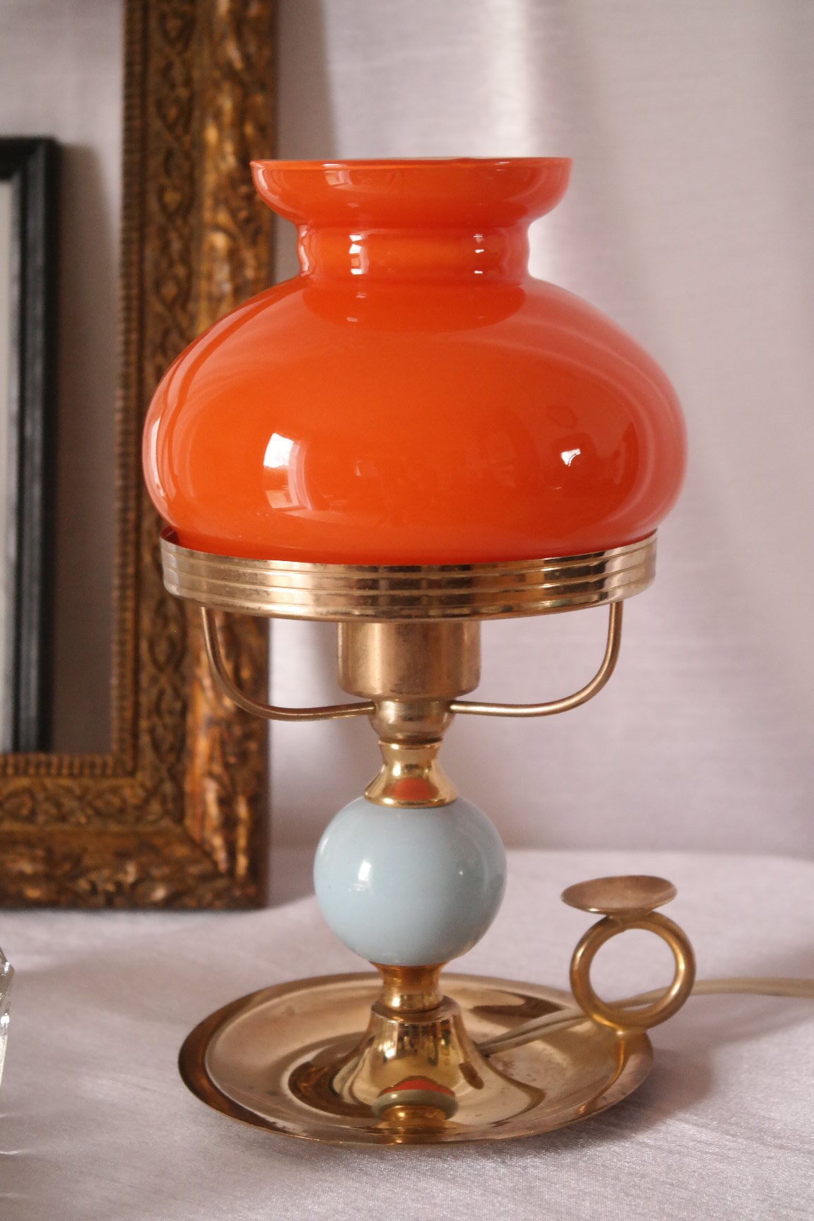 Vintage cellar rat lamp 70 opaline orange