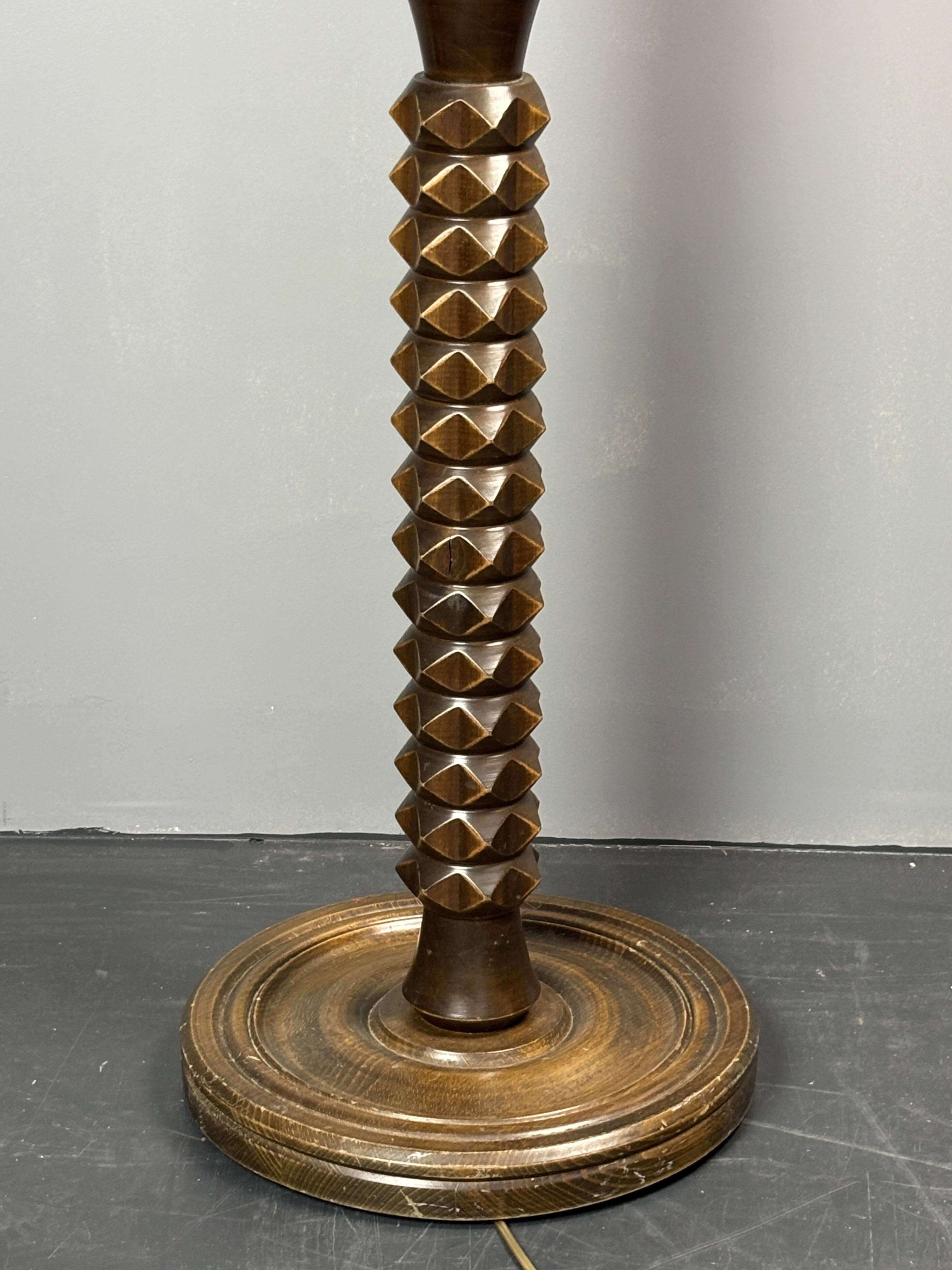 Lampadaire brutaliste du milieu du siècle dans le style de Charles Dudouyt, années 1950.