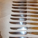 lot 12 Leflamand knives