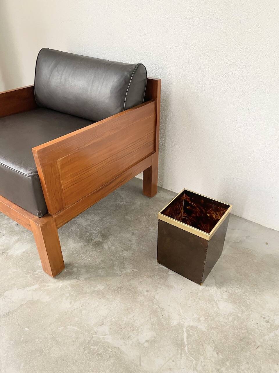 Tortoiseshell, resin and brass trash can from the 50s