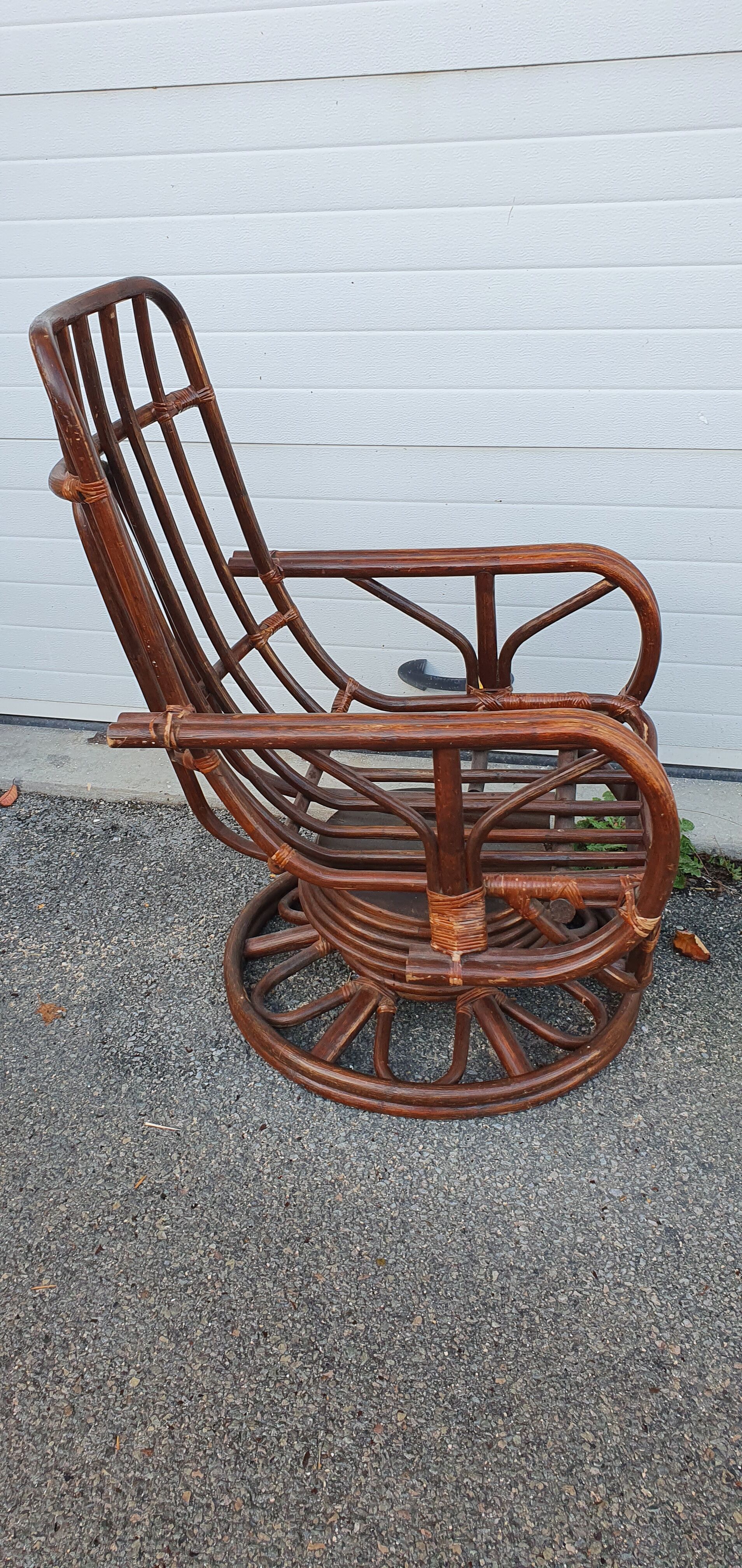 Rattan rocking chair from 1970
