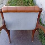 Chesterfield armchair in wood and leather