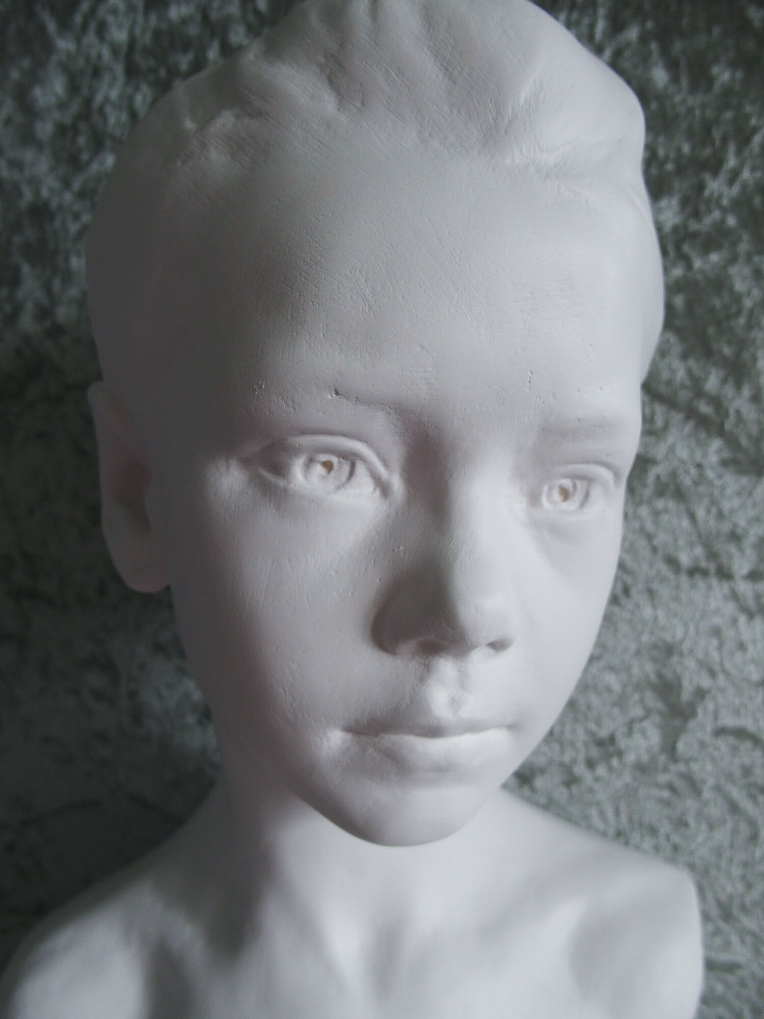 Bust girl with braid